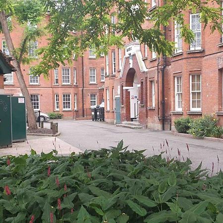 Central 1 Bedroom Apartment *Zone 1* Elephant And Castle Londres Exterior foto