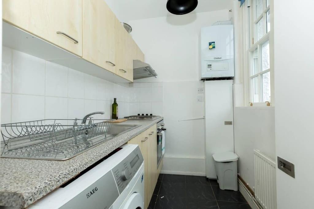 Central 1 Bedroom Apartment *Zone 1* Elephant And Castle Londres Exterior foto